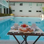 Magnolia & Breakfast