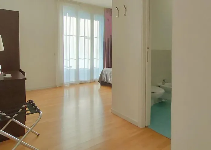 Magnolia & Breakfast 4*